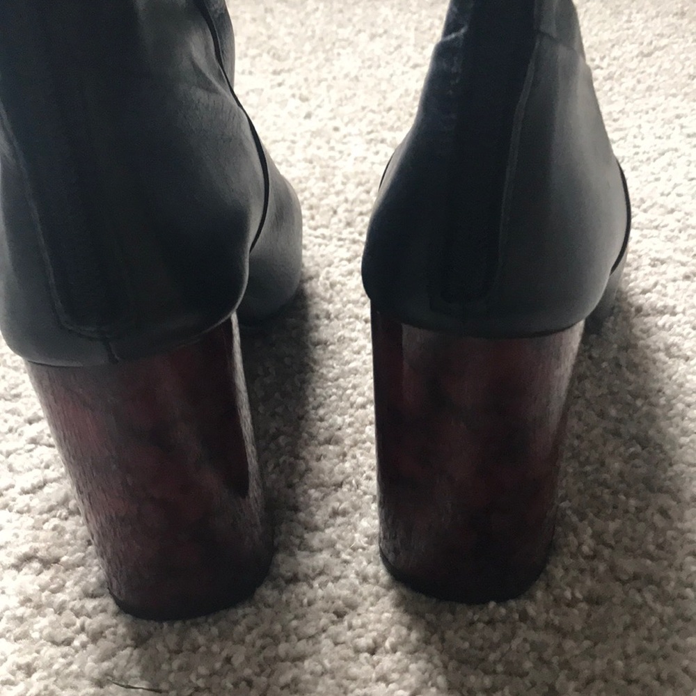 Bootie heels - Picture 2 of 3